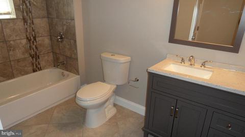 5504 Jonquil Ave, Baltimore, MD 21215 photo 24