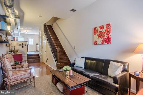 1451 Hull St, Baltimore, MD 21230 photo 2