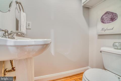 48 E Fort Ave, Baltimore, MD 21230 photo 12