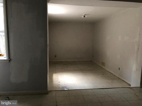 932 N Stricker St, Baltimore, MD 21217 photo 5