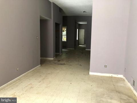 932 N Stricker St, Baltimore, MD 21217 photo 3
