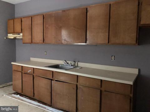 932 N Stricker St, Baltimore, MD 21217 photo 4