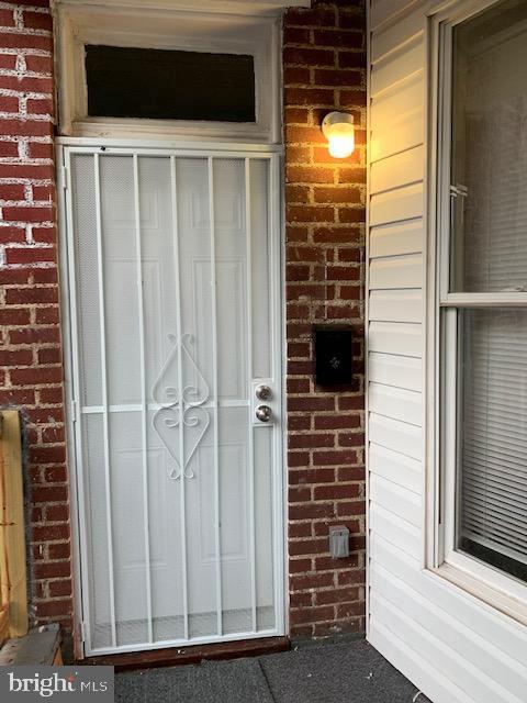 617 Denison St, Baltimore, MD 21229 photo 1
