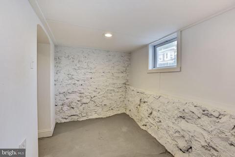 3911 Falls Rd, Baltimore, MD 21211 photo 23