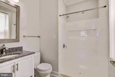 3911 Falls Rd, Baltimore, MD 21211 photo 16