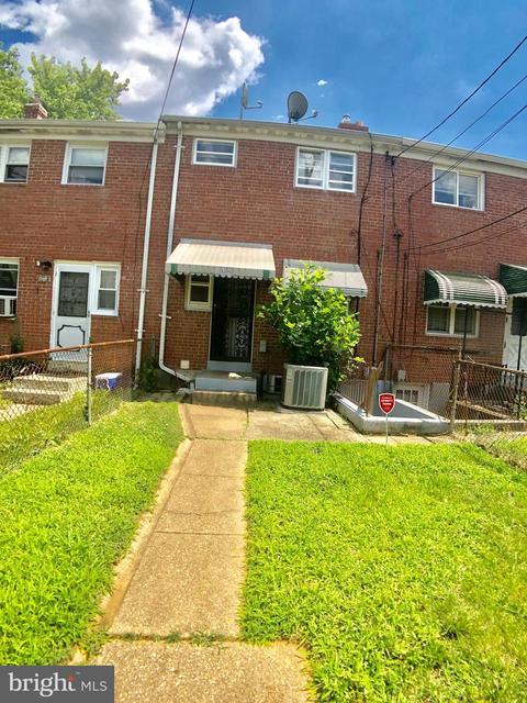 504 Queensgate Rd, Baltimore, MD 21229 photo 1