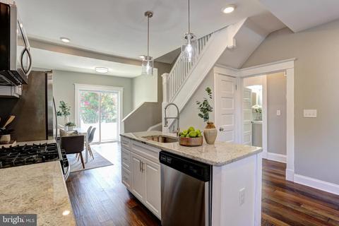 2704 Grindon, Baltimore, MD 21214 photo 8