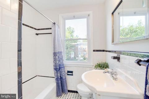 231 E Medwick Garth, Baltimore, MD 21229 photo 30