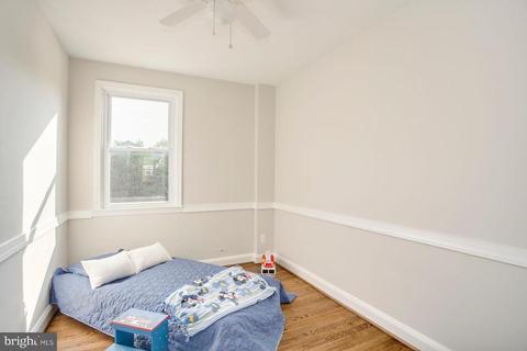 231 E Medwick Garth, Baltimore, MD 21229 photo 23