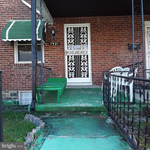 3921 Colborne Rd, Baltimore, MD 21229 photo 1