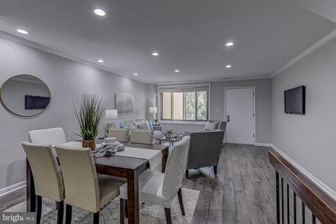 9 Cross Keys Rd, Baltimore, MD 21210 photo 1
