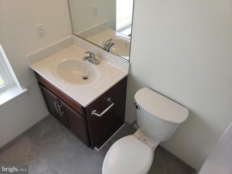 593 Baker St, Baltimore, MD 21217 photo 12