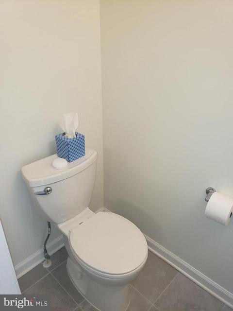 593 Baker St, Baltimore, MD 21217 photo 17
