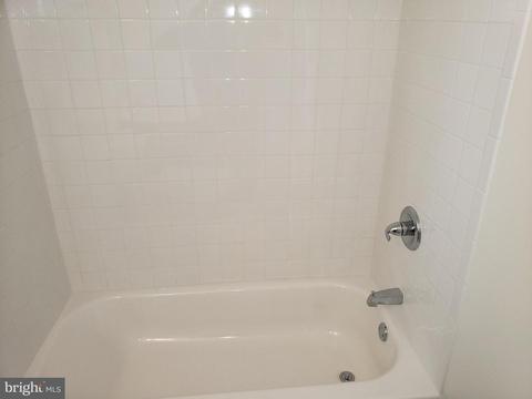 593 Baker St, Baltimore, MD 21217 photo 16