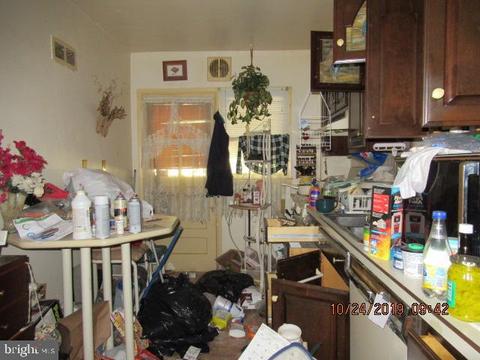 6104 Dunroming Rd, Baltimore, MD 21239 photo 7