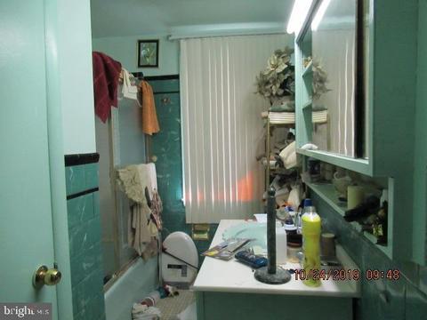 6104 Dunroming Rd, Baltimore, MD 21239 photo 11