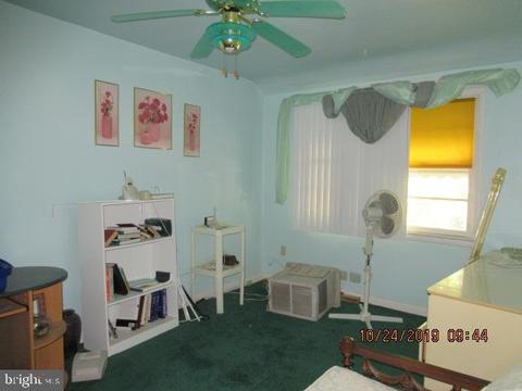 6104 Dunroming Rd, Baltimore, MD 21239 photo 8