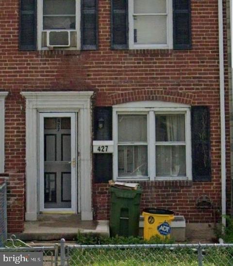 427 Roundview Rd, Baltimore, MD 21225 photo 1