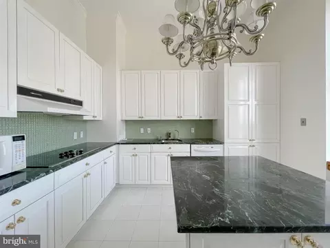 10 E Lee St #2801, Baltimore, MD 21202 photo 28