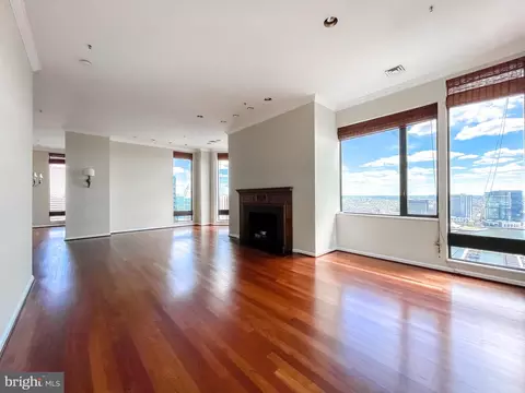 10 E Lee St #2801, Baltimore, MD 21202 photo 8