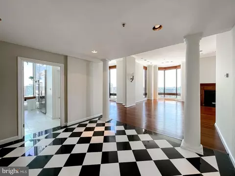 10 E Lee St #2801, Baltimore, MD 21202 photo 13