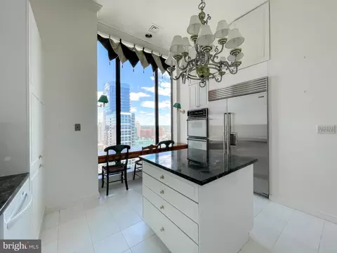10 E Lee St #2801, Baltimore, MD 21202 photo 29