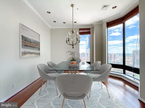 10 E Lee St #2801, Baltimore, MD 21202 photo 4