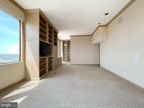 10 E Lee St #2801, Baltimore, MD 21202 photo 50