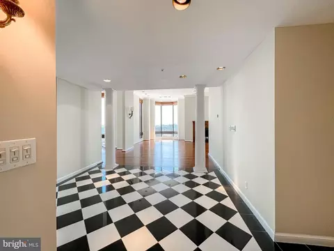 10 E Lee St #2801, Baltimore, MD 21202 photo 12