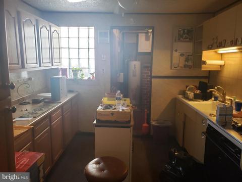 322 S Castle St, Baltimore, MD 21231 photo 4