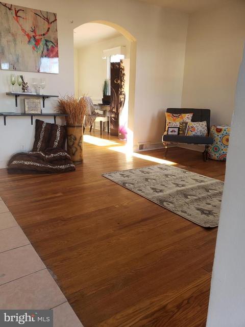 3901 Cedardale Rd, Baltimore, MD 21215 photo 1