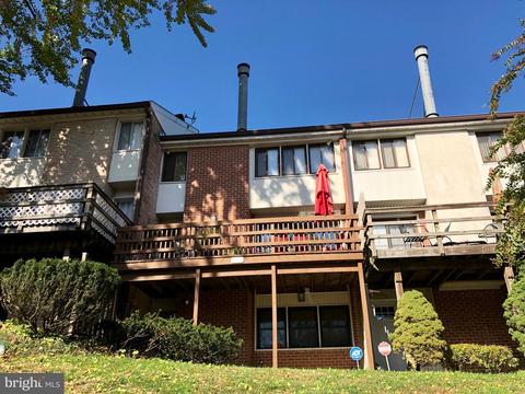1981 Greenberry Rd, Baltimore, MD 21209 photo 2