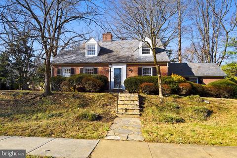 5806 Kenmore Rd, Baltimore, MD 21210 photo 1