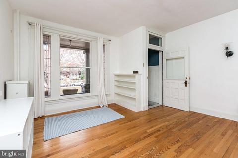 309 E 33rd St, Baltimore, MD 21218 photo 6