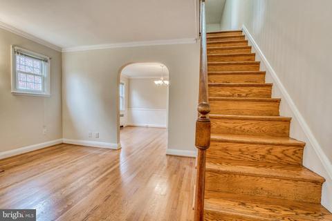 4512 Harcourt Rd, Baltimore, MD 21214 photo 7