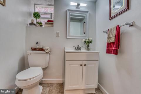 4512 Harcourt Rd, Baltimore, MD 21214 photo 50