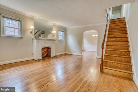 4512 Harcourt Rd, Baltimore, MD 21214 photo 2