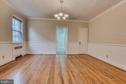 4512 Harcourt Rd, Baltimore, MD 21214 photo 11