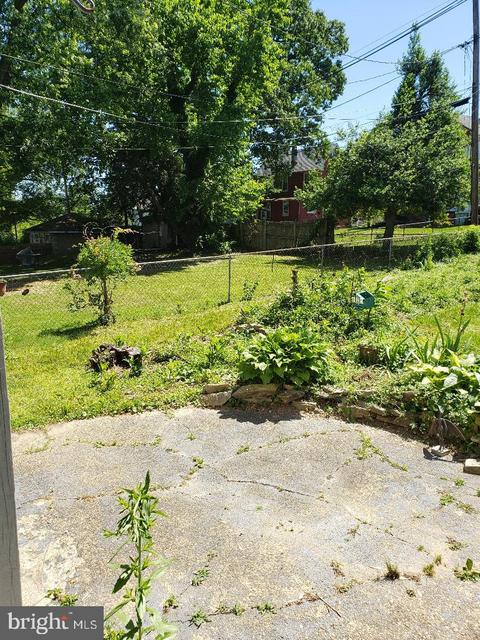 5003 Catalpha Rd, Baltimore, MD 21214 photo 4