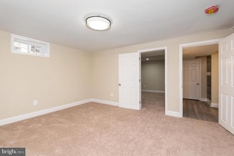 2719 Ellicott Dr, Baltimore, MD 21216 photo 16
