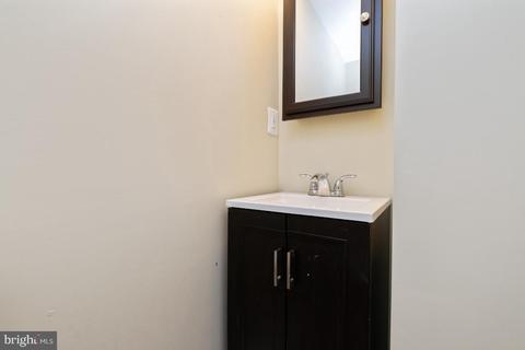 2719 Ellicott Dr, Baltimore, MD 21216 photo 27