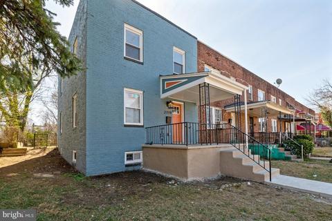 2719 Ellicott Dr, Baltimore, MD 21216 photo 2