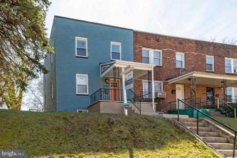 2719 Ellicott Dr, Baltimore, MD 21216 photo 3
