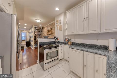 1619 Webster St, Baltimore, MD 21230 photo 10