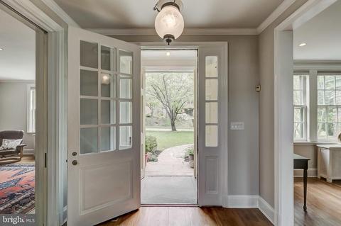 202 Lambeth Rd, Baltimore, MD 21218 photo 5