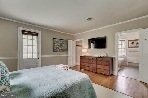 202 Lambeth Rd, Baltimore, MD 21218 photo 41