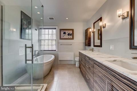 202 Lambeth Rd, Baltimore, MD 21218 photo 42