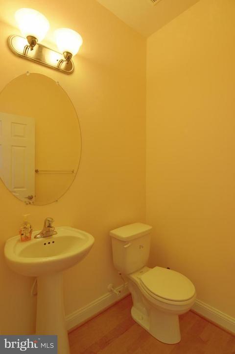 801 Ryan St, Baltimore, MD 21230 photo 28