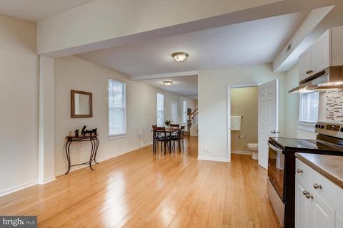 3902 Parkside Dr, Baltimore, MD 21206 photo 13