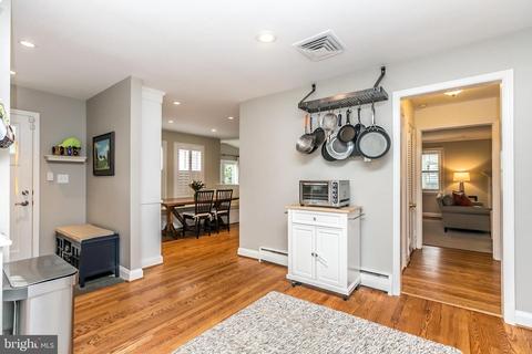 6301 Mossway, Baltimore, MD 21212 photo 9